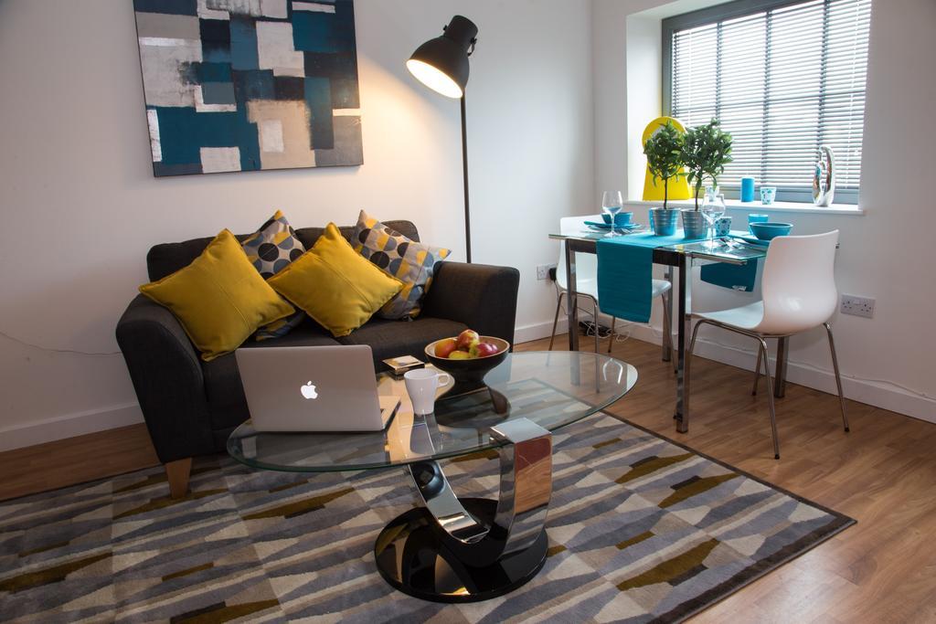Short Notts: Serviced Apartment *
